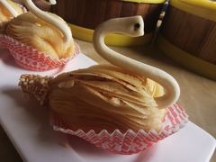 天鹅榴莲酥-明泉居茶点荟(车陂店)