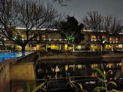 -喜洲吧·江畔老船厂·庭院餐厅(喜临院店)