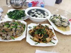 酱爆鱿鱼筒-双月饭店·20年老字号(新村店)