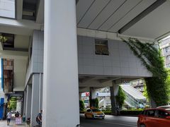 -崇仁路(地铁站)