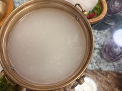 -慢丽江·云南野生菌土鸡锅(西山店)