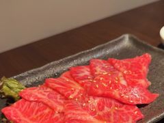 -焼肉まんぐう