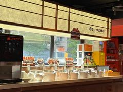 -鸣记脆皮烤鱼·海鲜烤鱼(三八广场店)