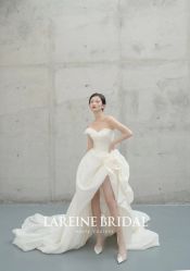 点击看大图 -拉瑞娜LaReine婚纱礼服高级定制
