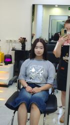 -V7 HAIR SALON