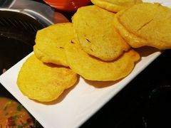 -袁小二大东北铁锅炖(吉祥村总部)