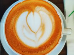 -Chom Cafe and Restaurant