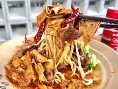 -方铲铲·成都板凳面(滨江银泰店)