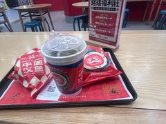 -塔斯汀中国汉堡(徐汇汇京广场店)