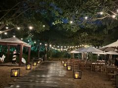 -三亚艾迪逊酒店·海滩烧烤 BARBACOA·现场乐队·浪漫晚餐·烧烤海鲜