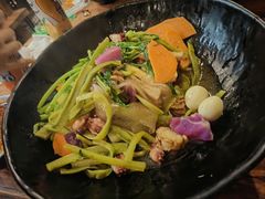-万记麻辣烫国展总店