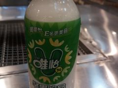 维怡豆奶-马路牙子烧烤音乐酒馆(望京店)