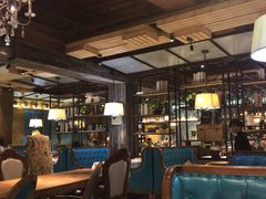 大堂-领鲜活海鲜榴莲自助火锅(东门店)