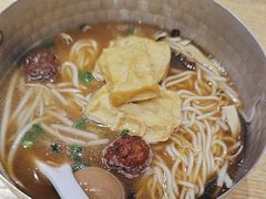 -魔都三兄弟酸辣粉·蘸卤炸串(虹桥万科店)