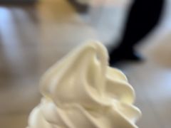 -麦当劳(杭州西湖银泰百货店)