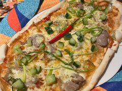 -JINNS锦时 steak&pizza(浸信会礼拜堂旧址店)