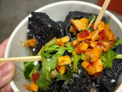 -黑色经典臭豆腐·湖南特产(太平街口店)