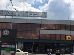 -柏林舍讷费尔德机场