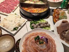 -贵府酸汤牛肉火锅·贵州老字号(飞山街店)
