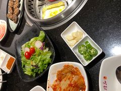 -木槿花韩式炭烤·熟成肉工坊(孙文东路店)