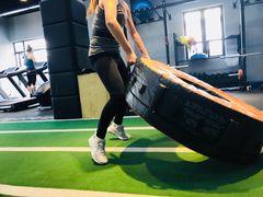 -Freedom Fitness私教健身俱乐部(徐虹北路店)