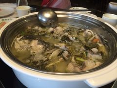 -严厨老坛酸菜鱼(吴江万宝店)