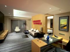 -青岛富力艾美酒店