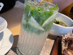 -穹六人间 people 6(岳阳路店)