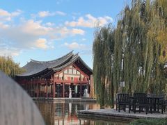 -丽江悦榕庄酒店-明月·雪山庭院餐厅