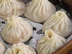 -莱莱小笼·乔艾