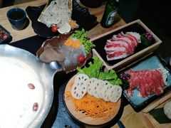 -湊湊火锅·茶憩(上海合生汇店)