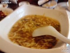 酸辣汤-五芳齋(云南南路店)