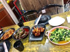 -老闵田螺馆·南昌特色小炒(梦时代店)