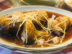 香煎酿鲮鱼-龙桥私厨·姜花菊花过桥鱼·顺德菜(容桂店)