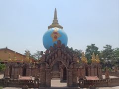 -一寨两国风景区