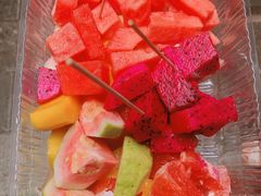 水果拼盘-东门小吃街