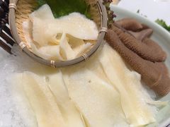 -红鼎豆捞·非遗鲍皇汤火锅(宝丰路店)