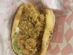 -塔斯汀中国汉堡(白云京溪地铁站店)