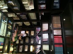 钟书阁-钟书阁(松江泰晤士小镇店)