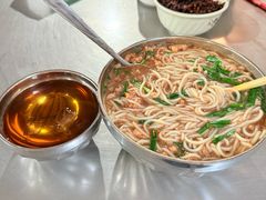 小碗肥瘦-正宗杨记普洱酸醋米线(总店)