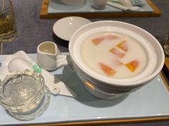 -燕庭·纯燕窝·甜品下午茶(南京西路店)