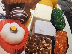 -阪尚皇·原切牛排·烤肉火锅自助(北京路店)