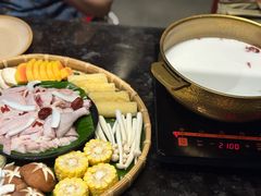 -雾山韩式烤肉·海南糟粕&椰子鸡火锅·海景餐厅(三亚绿发山海天JW万豪酒店)