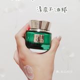 国货小骄傲百雀羚帧颜霜