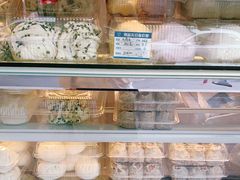 -白玉兰食品(汇联商厦店)