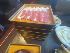 -牛武士寿喜烧·和牛火锅自助(全球首店)
