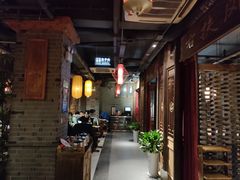 大堂-小龙坎老火锅(华飞店)