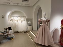 -GRACE KELLY婚纱与礼服(北京店)