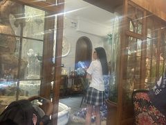 -秘密旅行Bonjour(黑金冠 江南西店)