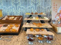 -怡豪大饭店·49楼旋转自助餐厅